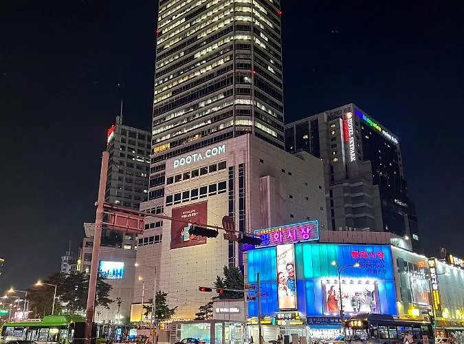 24 Dongdaemun Market Seoul